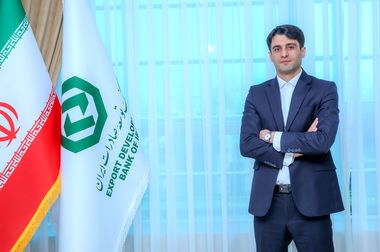  بازدید مدیرعامل بانک توسعه صادرات ایران از شعبه کشیک میرداماد
