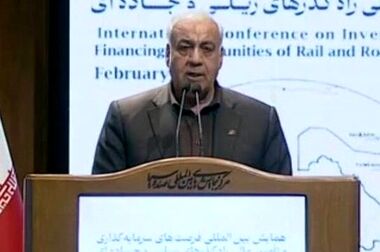 در منطقه۹ انجام شد؛ پیاده راه شمالی خیابان تفرش آماده بهره برداری