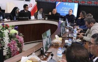 تأکید مسئولان بر توسعه زیرساخت‌های ارتباطی و سرمایه‌گذاری در فناوری‌های نوین در منطقه آزاد ماکو