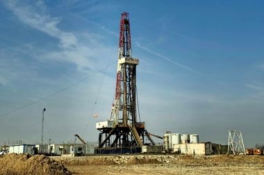 استقرار دکل DCI-1 و آمادگی کامل برای آغاز حفاری توسعه ای