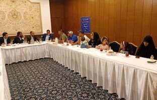 ملاقات چهره‌به‌چهره شهردار منطقه ۹ با آسیب‌دیدگان جنگ رمضان