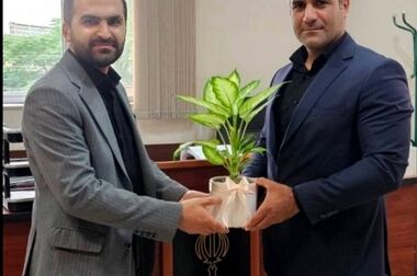 از حضور رییس کل بیمه مرکزی در موکب بیمه دی تا خدمت بی تکلف  مدیرعامل به زائران