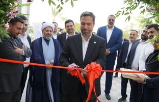 پازارگاد، استخر شهرک پردیس جم را پس از ۱۵ سال نوسازی کرد
