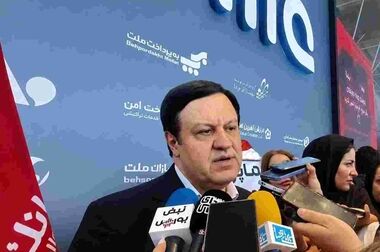 دیدار مدیرعامل بانک ملت با استاندار خراسان جنوبی و بازدید از چند شرکت تولیدی و شعب بانک در استان