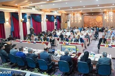 فولاد کویر اولین جنگل شهری کشور و بزرگترین پروژه زراعت چوب ایران را افتتاح کرد