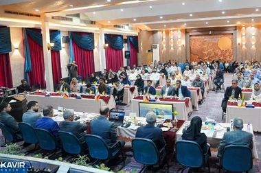 فولاد کویر اولین جنگل شهری کشور و بزرگترین پروژه زراعت چوب ایران را افتتاح کرد