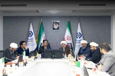 بازدید معاون شستا از پتروشیمی شیمی‌بافت