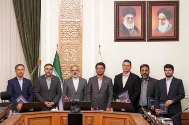 گشایش نمایشگاه رویداد صدرا با رویکرد صنعت، دانشگاه و اشتغال