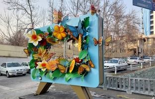 نصب ۴۰۰  المان حجمی و نوری در معابر و بوستان های منطقه یک