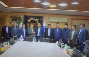 برگزاری مراسم تودیع سید مهدی صادقی، عضو اسبق هیات مدیره و سرپرست سابق معاونت توسعه سرمایه انسانی و پشتیبانی بیمه آسیا