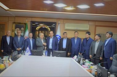 مدیرعامل بیمه آسیا بر اهمیت آموزش مستمر و تخصصی کارشناسان و شبکه فروش تاکید کرد
