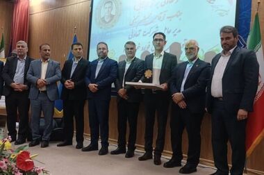  روسا و سرپرستان، حلقه‌ی واسط میان مدیریت و کارکنان هر سازمان هستند