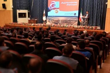 فرودگاه بافق احیا می‌شود / قطار حومه‌ای یزد-بافق راه‌اندازی می‌گردد