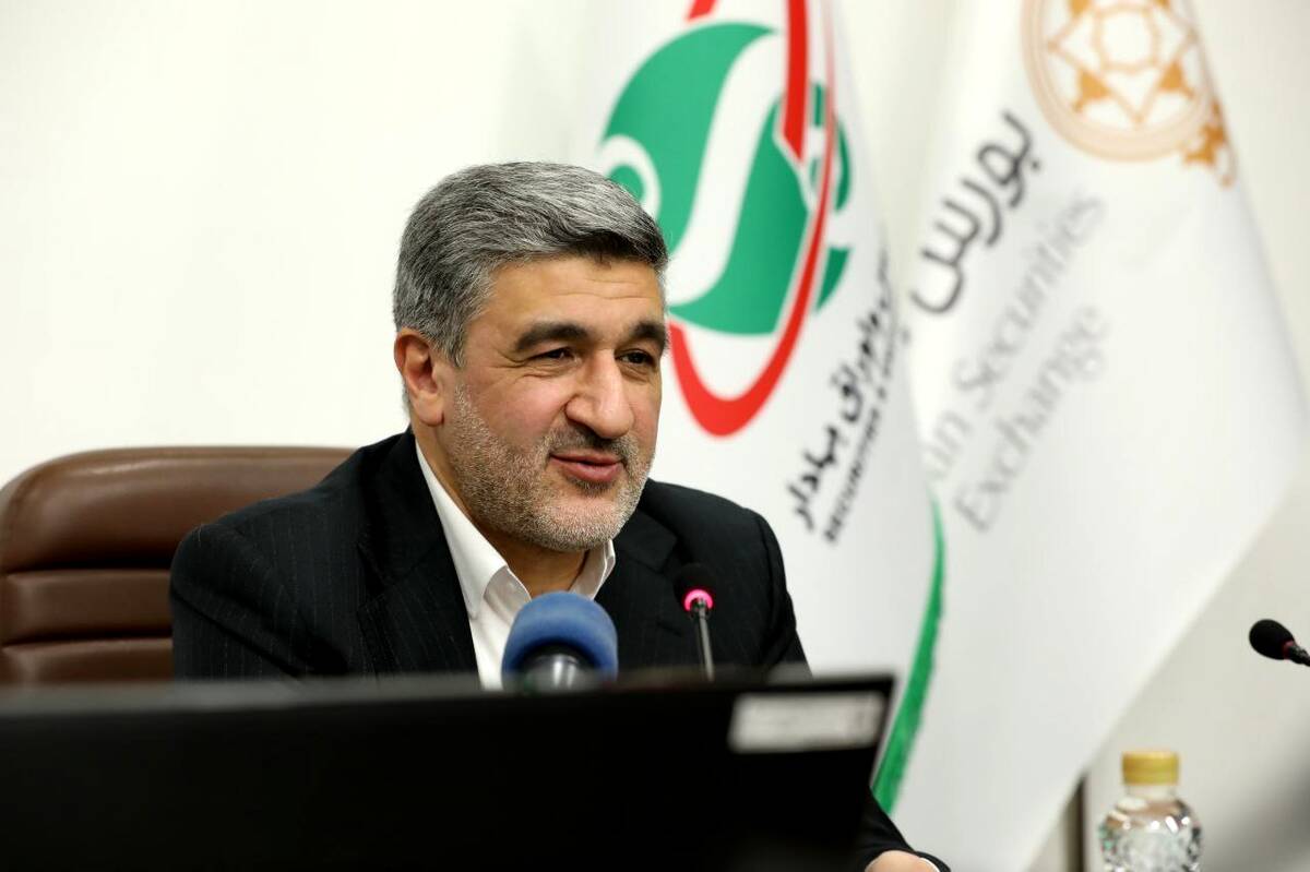 تاکید مدیران ارشد دولت بر توسعه بازار سرمایه/ سازمان بورس در حال برنامه‌ریزی برای پذیرش و عرضه صنایع بزرگ فعال در اقتصاد ایران است