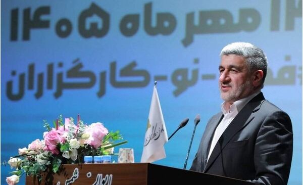 هوش مصنوعی فقط یک تحول فناورانه نیست، بلکه یک تحول مدیریتی و حکمرانی است/ سازمان بورس با تصویب ضوابط به اکوسیستم بازار سرمایه برای استفاده از هوش مصنوعی کمک می‌کند