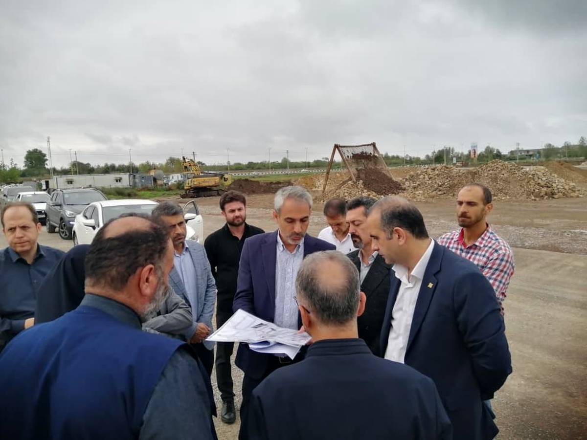 نظارت میدانی مدیرعامل سازمان منطقه آزاد انزلی بر پروژه‌های عمرانی