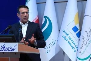 امیدوارم تفاهم و تعریف مشترکی در مورد پتروپالایشگاه‌ها ایجاد شود/ باید استراتژی‌های تولید صنعت پتروشیمی با استفاده از ظرفیت فناورانه تغییر کند