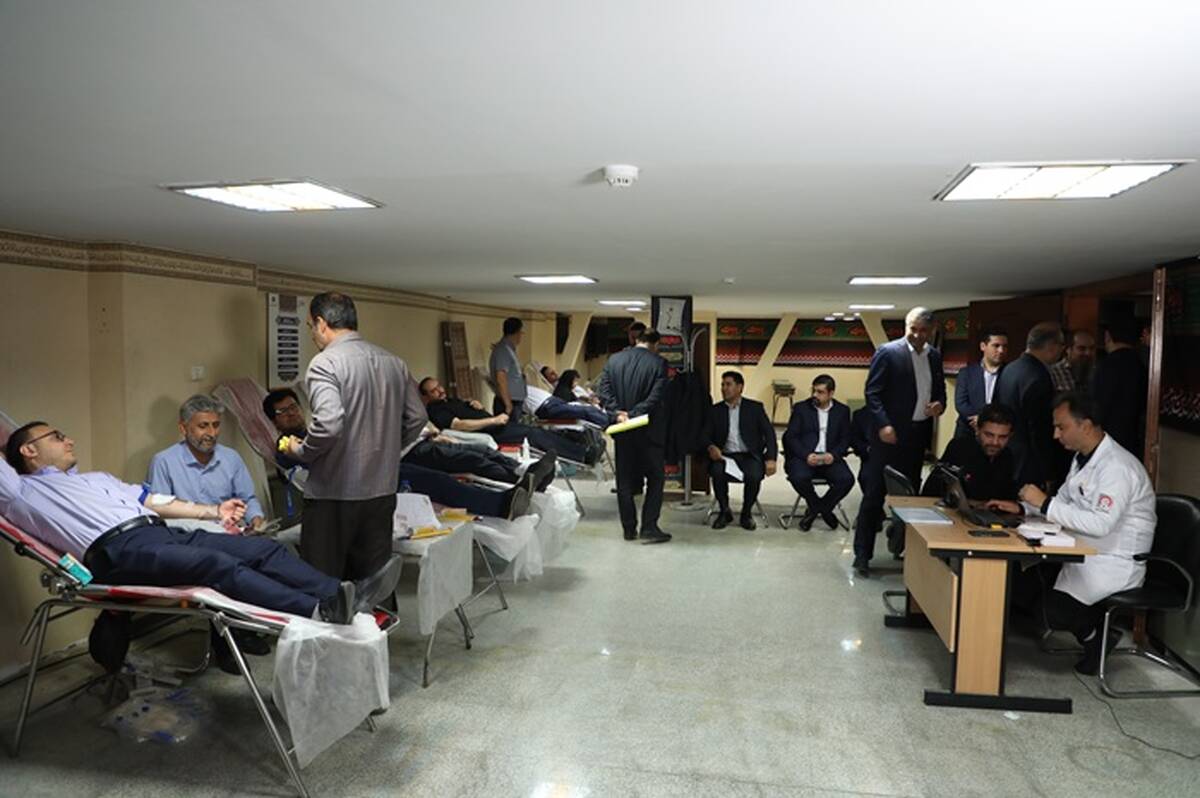 مشارکت کارکنان بانک سینا در پویش اهدای خون