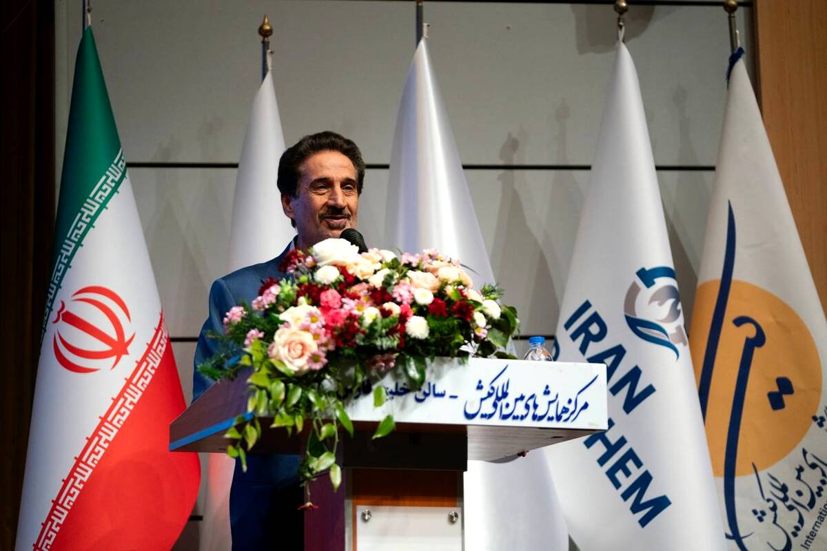 درآمد ارزی ۱۰ میلیارددلاری پتروشیمی‌ها از ابتدای سال/ با اجرای ۴۹ طرح دانش‌بنیان در پایان برنامه هفتم، خلق ثروت صنعت پتروشیمی به ۴۰ میلیارد دلار خواهد رسید