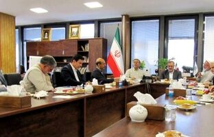 برگزاری نشست شورای سیاستگذاری ایثارگران کشور در بیمه ایران