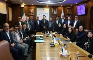 دیدار صمیمی مدیرعامل پست بانک ایران با اعضای کانون بازنشستگان و مدیرعامل و اعضای هیات مدیره صندوق آتیه و رفاه بانک