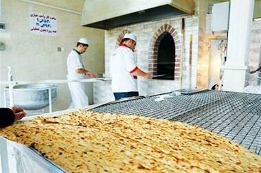  سبدهای همیشه خالی/ «نان» یک‌دهمِ حقوقِ بازنشستگان را می‌بلعد!