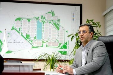 جمع‌آوری حدود 500 خودرو زیرباری از میدان مرکزی