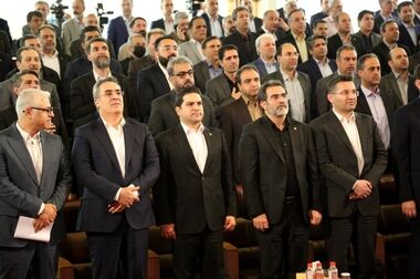 گسترش خدمات ارزی پست‌بانک ایران؛ با آغاز خرید و فروش ارز اسکناس در شعب و باجه‌های بانکی روستایی منتخب