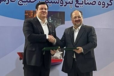 در یک‌سال گذشته، بخش قابل‌توجهی از موانع قانونی همکاری هلدینگ خلیج‌فارس با شرکت‌های دانش‌بنیان، فناورو دانشگاه‌ها برطرف شده/ فرصت‌ مطالعاتی برای اساتید دانشگاه و پژوهشگران در ۴۰ پروژه پژوهشی هلدینگ/ چالش اصلی شرکت‌های فناور اتصال به بازار است