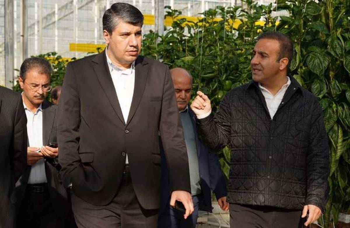 بازدید مدیرعامل بانک توسعه صادرات ایران از گروه صنعتی و کشاورزی آتاویتا