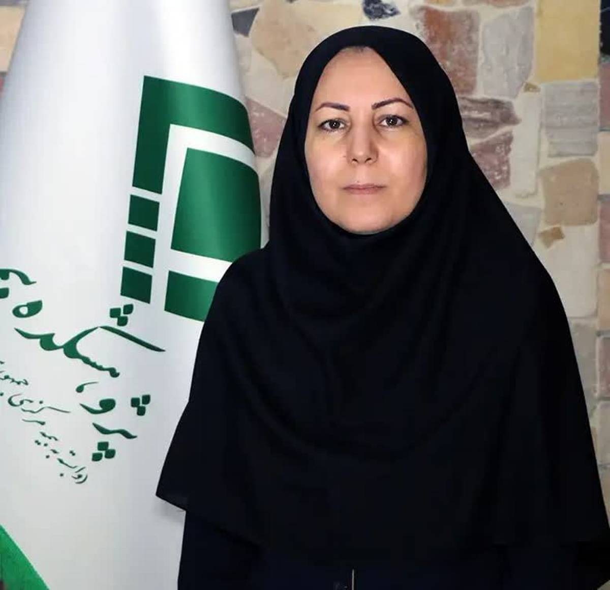 لیلا نیاکان رسما به عنوان رئیس پژوهشکده بیمه منصوب شد