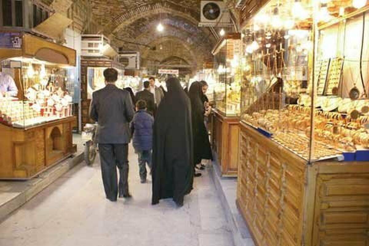 آغاز ریزش‌قیمت‌ها در بازار طلا/ قیمت سکه ۲ میلیون تومان کاهش یافت