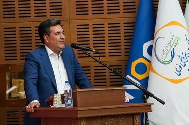 کسب تندیس پروژه برتر محیط زیستی در دومین همایش "رویش"