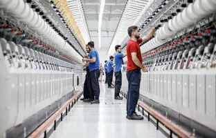 نظارت بر مزد واقعی و حقوق کارکنان شاغل بخش پیمانکاری