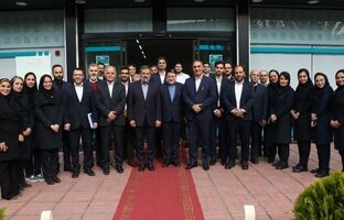 جهش فروش و رشد ۶۴۵ درصدی شعبه بیمه دی در استان البرز