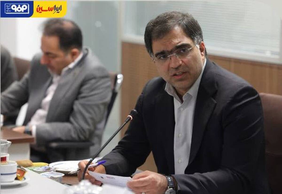 اولویت مراکز خدماتی فولادمبارکه رعایت قانون و حقوق مصرف کنندگان نهایی باشد