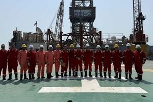 بازدید میدانی مدیرعامل پترو ایران از دکل دریایی DCI2 در فاز ۱۵ پارس جنوبی/ثبت رکوردهای ایمنی و تاکید بر ارتقای ناوگان حفاری