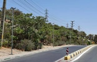 نصب ۱۲ پایه برج نوری ورودی شهرک شهید دقایقی