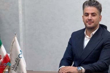 رونمایی رسمی از دیباکارت اعتباری کیش در نمایشگاه ایران پتروکم