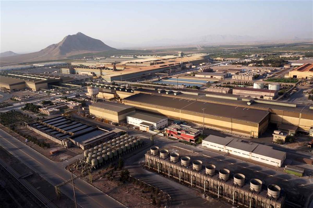 استفاده از ابزار نوین مالی و بانکی با نام برات الکترونیکی برای نخستین بار در فولاد مبارکه