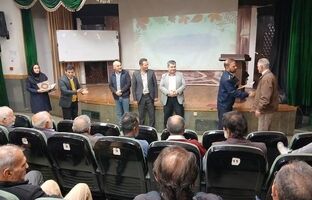 تجلیل رانندگان قانونمند ناوگان حمل و نقل عمومی منطقه 2 پایتخت