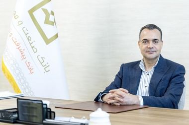 تقدیر نائب رئیس کمیسیون انرژی مجلس از رویکرد توسعه‌آفرینِ بانک صنعت و معدن