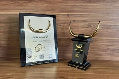 بازدید وزیر تعاون، کار و رفاه اجتماعی از بخش‌های آسیب‌دیده از جنگ پتروشیمی جم