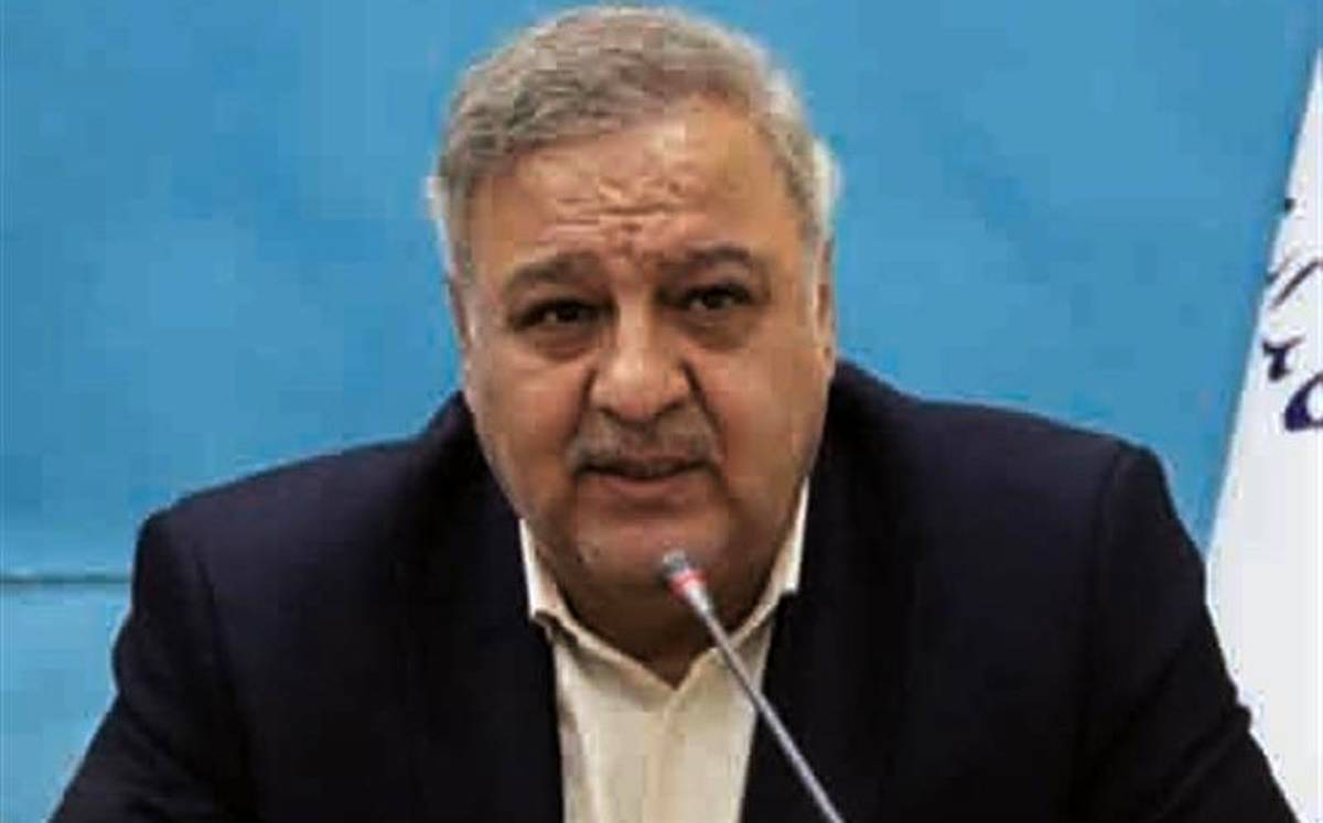 شرکت فولاد مبارکه برای تولید ۶۰۰ مگاوات انرژی خورشیدی به‌خوبی پای کار آمده