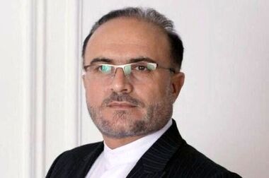 فتح قله ۳ میلیون واحد در ابتدای معاملات امروز بورس
