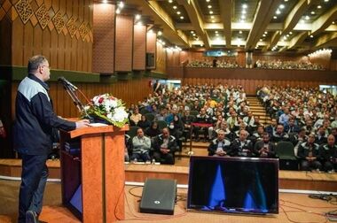 ثبت رکورد جدید نسوز کنورتور فولادسازی در ذوب آهن اصفهان
