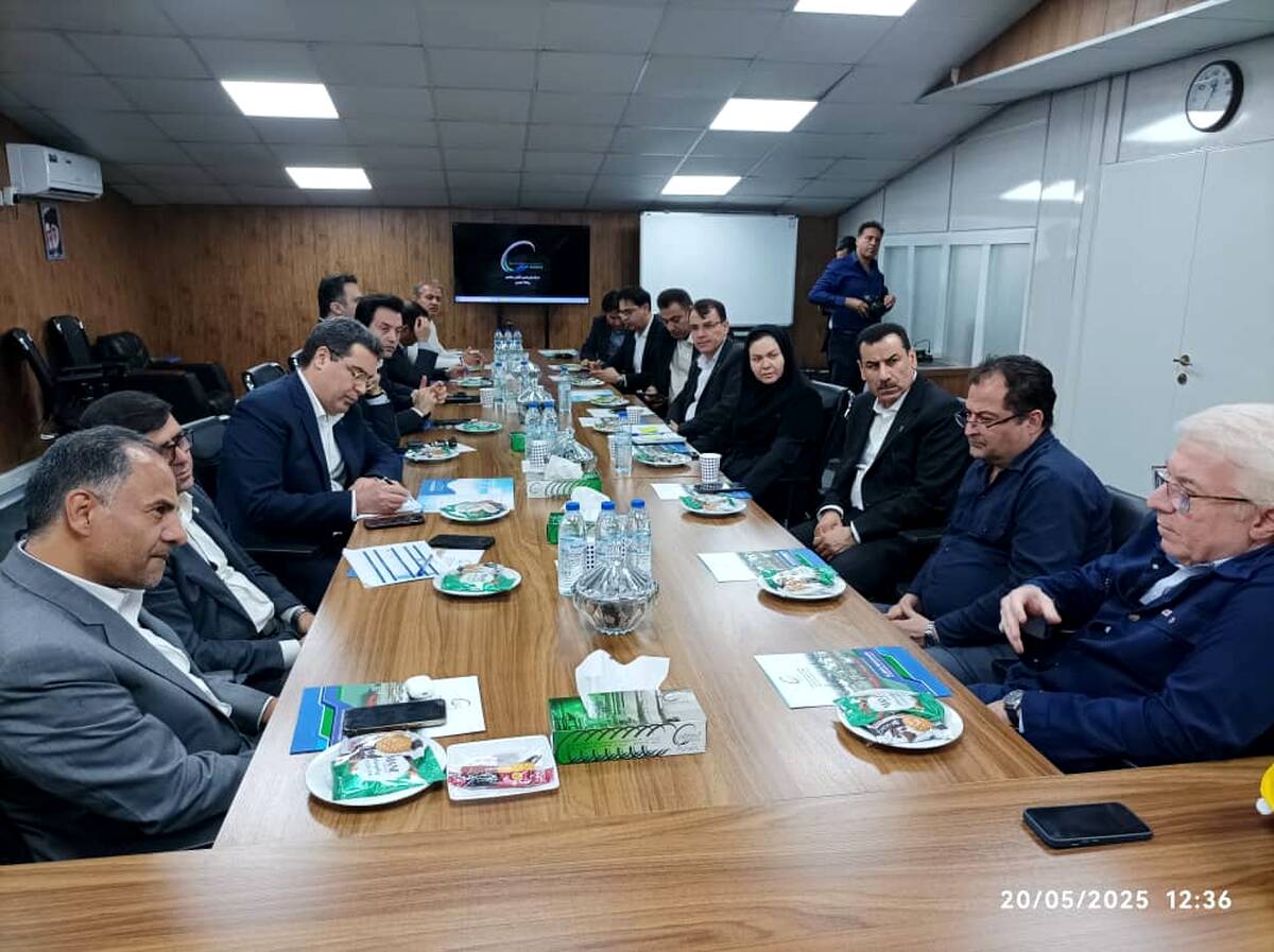 بازدید مدیرعامل بانک تجارت از پروژه الماس ماهشهر