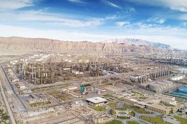 مدیرعامل شرکت نفت ستاره خلیج فارس مورد تقدیر وزیر کار قرار گرفت