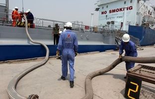 اولین عرضه دلاری قیر در رینگ صادراتی بورس کالای ایران/ موفقیت نفت پاسارگاد در انجام معامله دلاری در بورس کالا