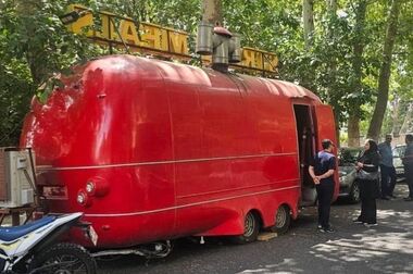 پلازای گلستان ولنجک با معماری مدرن، بتن‌ریزی ستون های ۴ متری آغاز شد